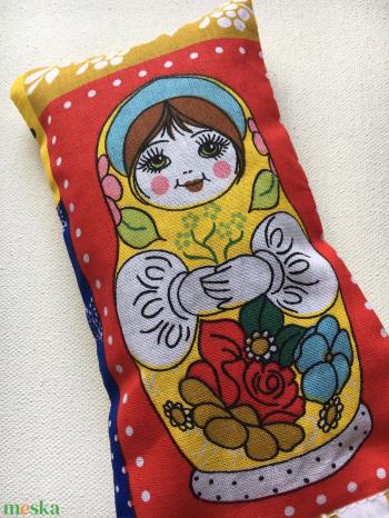 L a v a n d e r . Levendulával töltött matrjoskás tasak XL méretben