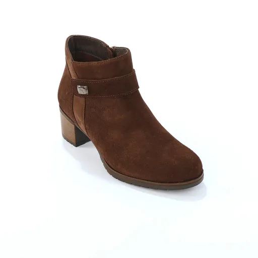 Nízke kožené čižmy na podpätku