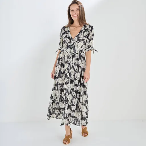 Dlhé rozšírené krepónové šaty na gombíky s potlačou