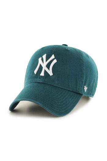 Bavlnená šiltovka 47 brand MLB New York Yankees zelená farba, s nášivkou, B-RGW17GWS-PG