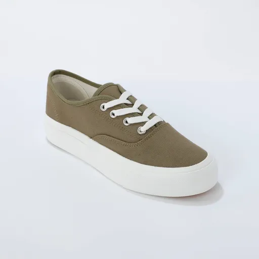 Plátené tenisky so šnúrkami