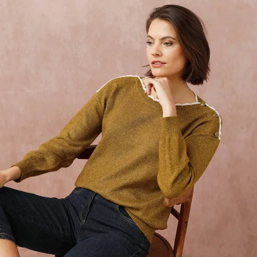 Pulóver s lodičkovým výstrihom a prímesou vlny