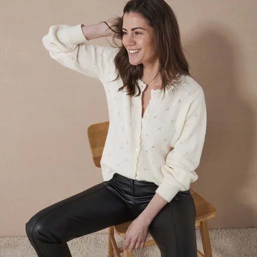 Sveter z úpletu pointelle