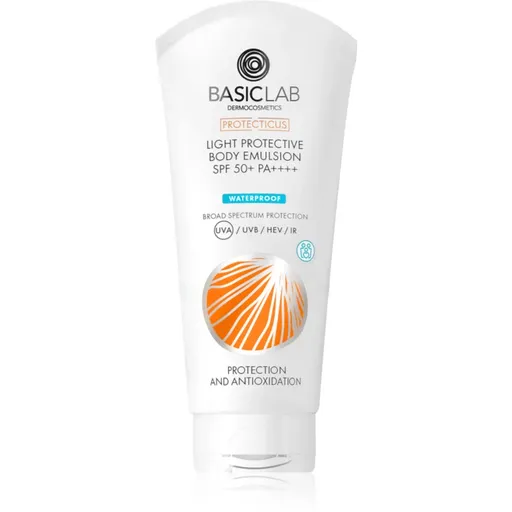 BasicLab Dermocosmetics Protecticus hydratačná a ochranná emulzia na tvár a telo SPF 50+ vodeodolná 100 ml