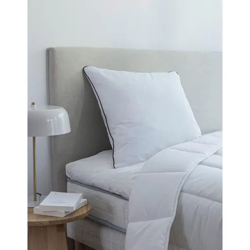 Vankúš s tvarovou pamäťou