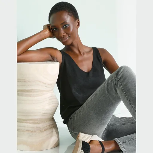 Úpletový top s výstrihom do V