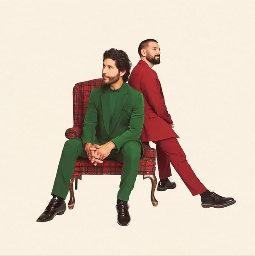 Dan + Shay, IT'S OFFICIALLY CHRISTMAS, CD