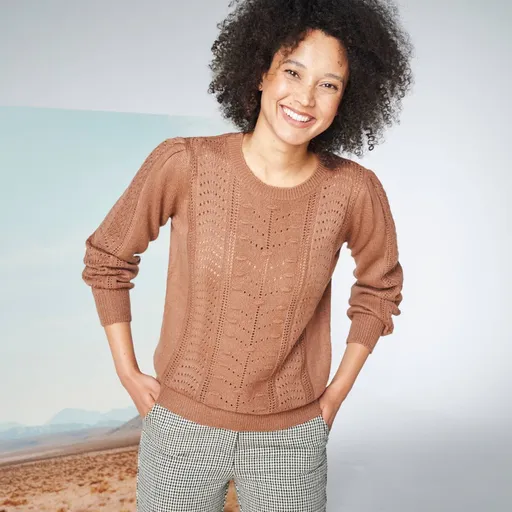 Pulóver s ažúrovým vzorom, jemný na dotyk