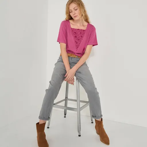 Rovné tričko s výšivkou