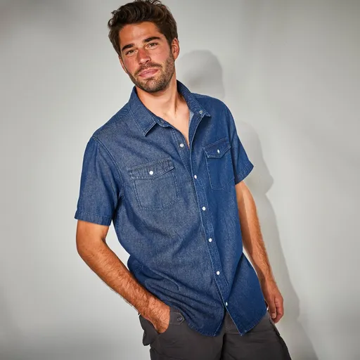 Košeľa s krátkymi rukávmi a zapínanímna spínačky