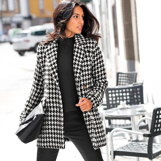 Kabát so vzorom kohútej stopy a dvojradovou gombíkovou légou