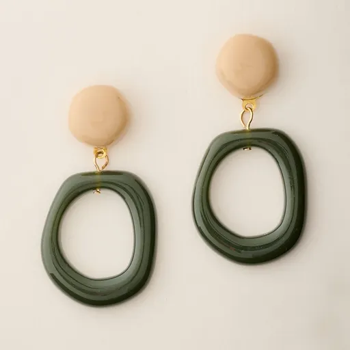 Asymetrické náušnice