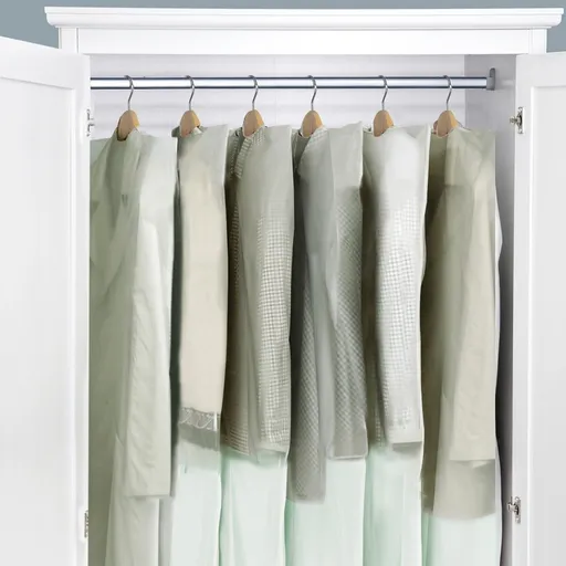 Ochranný povlak na odevy, súprava 15 alebo 30 ks