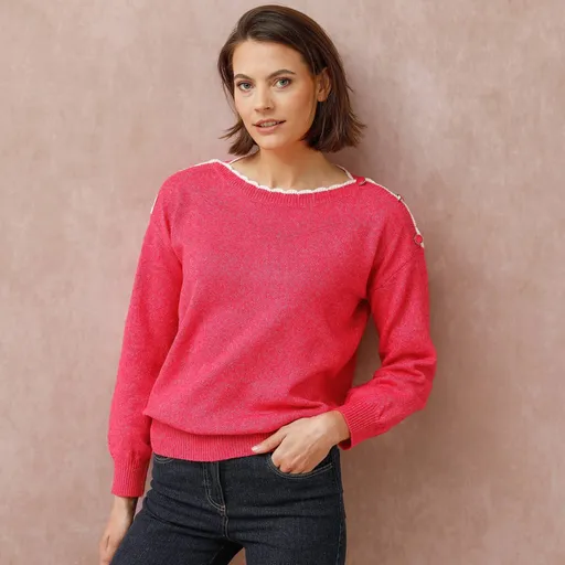 Pulóver s lodičkovým výstrihom a prímesou vlny