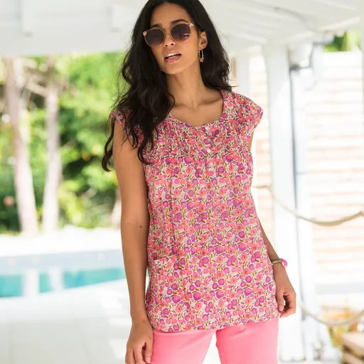 Rozšírená tunika so skladmi a potlačou kvetín