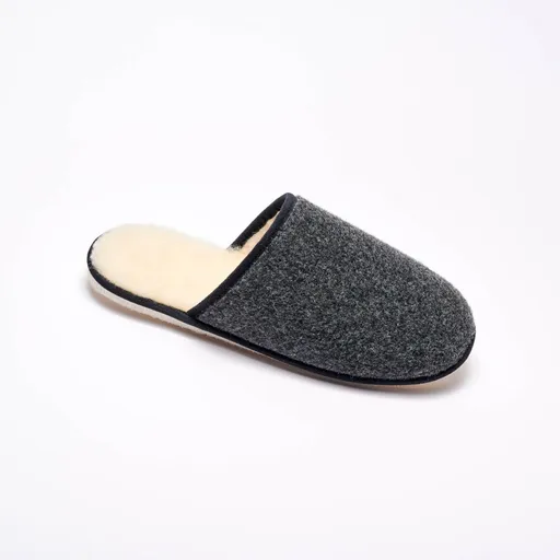 Jednofarebné šľapky s vlnenou podšívkou a tichým došľapom