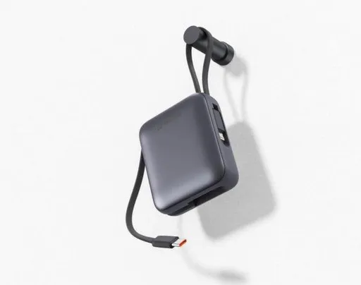 SWISSTEN POWER BANK 10000 mAh S INTEGROVANÝMI KÁBLAMI USB-C A LIGHTNING VESMÍRNE STRIEBORNÁ