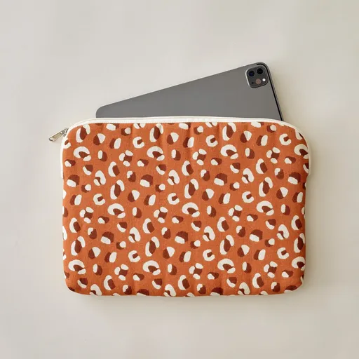 Obal na tablet s výplňou a potlačou Savana