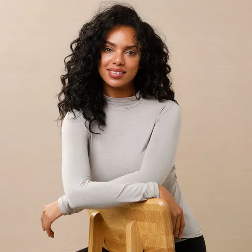 Hrejivé tričko s dlhými rukávmi a stojačikom