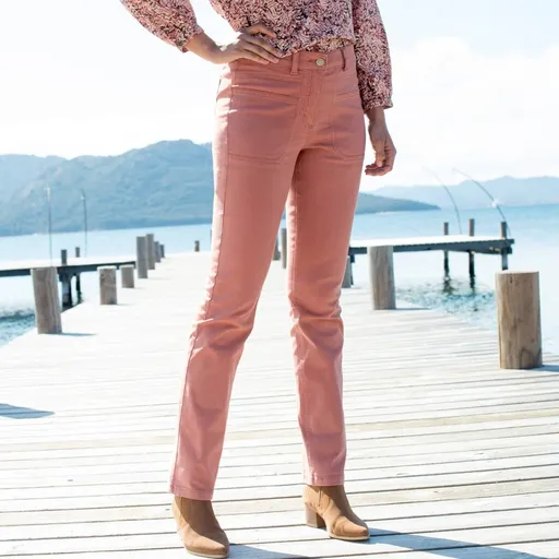 Rovné nohavice s našitými vreckami