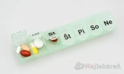 Obzor Dávkovač léků typ 07 týdenní světle zelený