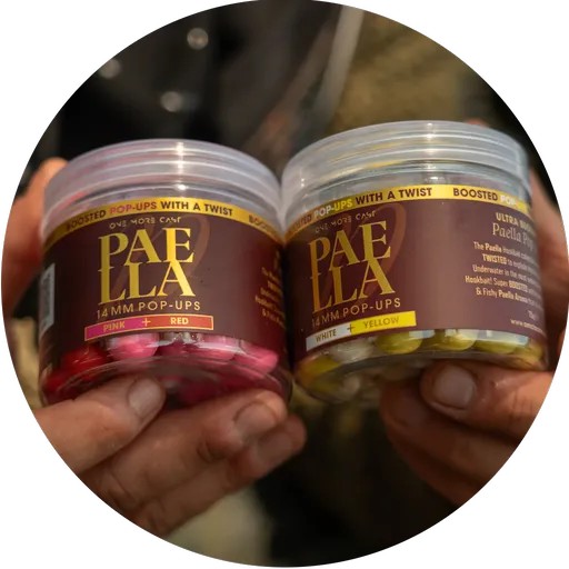 One more cast plávajúce boilie boosted fluoro pop-ups paella 70 g 14 mm - red & pink