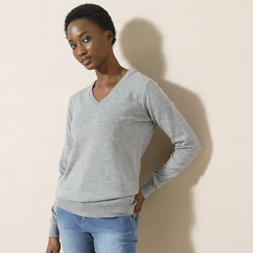 Pulóver s výstrihom do V z jahňacej vlny