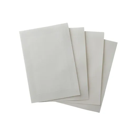 Súprava 4 prestieraní z vinylu