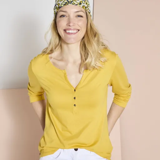 Jednofarebné tričko s tuniským výstrihom a dlhými rukávmi