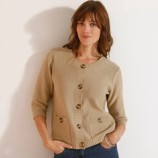 Sveter s rukávmi po lakte a vreckami