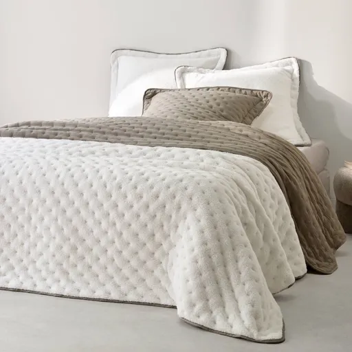 Obojstranná prikrývka na posteľ z prešívaného mikrovlákn /sherpa