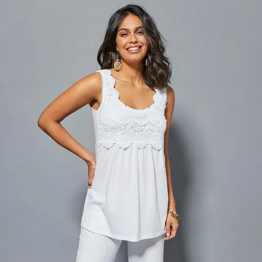 Dlhý top s macramé