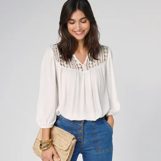 Krepónová jednofarebná blúzka s macramé a 3/4 rukávmi