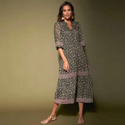 Volánové šaty s potlačou a rukávmi po lakte