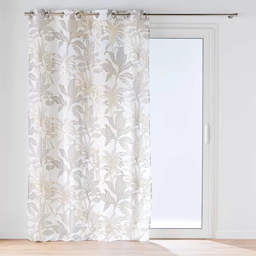 Voálová záclona s potlačou listov a zlatými detailmi