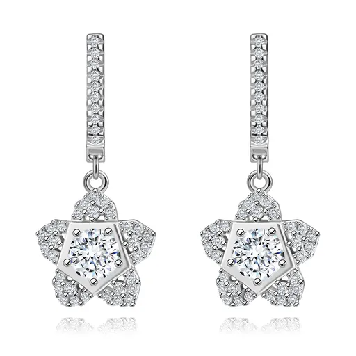 Náušnice zo striebra 925, ligotavý kvietok z čírych okrúhlych zirkónov