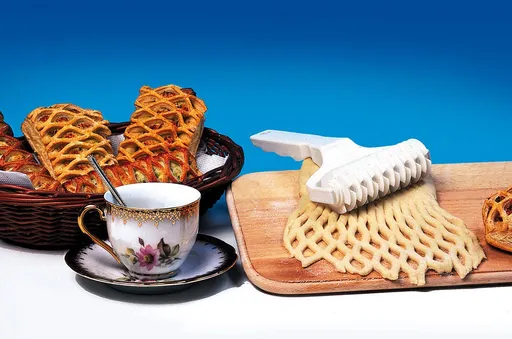 MAKRO - Valček jednoručný mriežkový na zdobenie, umelá hmota