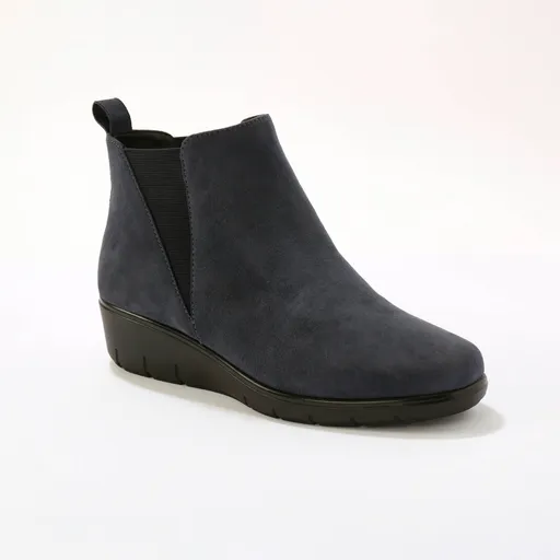 Vysoké kožené topánky na klinovej podrážke, z pružnej kože LWG