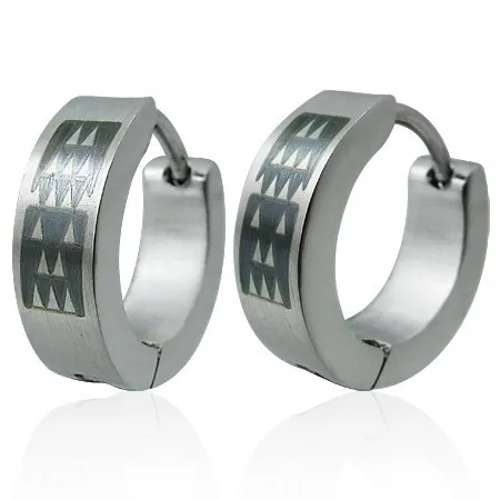 Náušnice z ocele krúžky - čierny obdĺžníkový motív