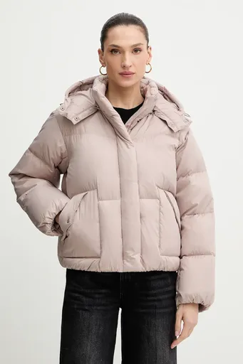 Páperová bunda Levi's