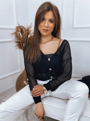 Dámsky sveter v módnom prevedení