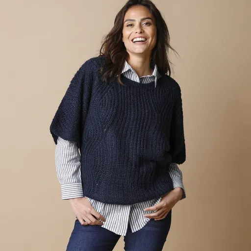 Pulóver s netopierími rukávmi po lakte