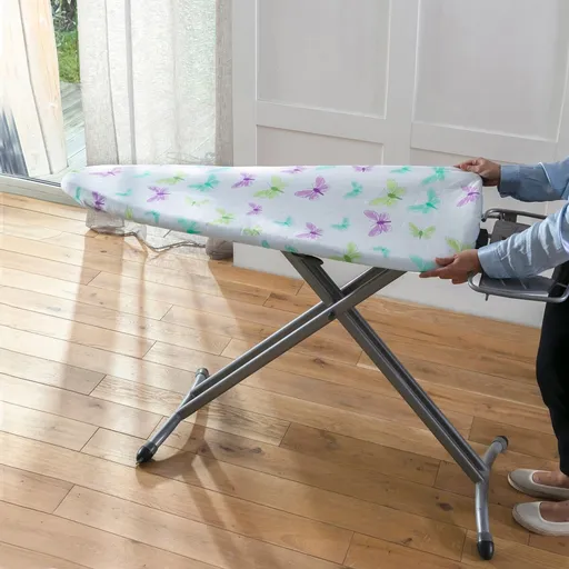 Extra pružný poťah na žehliacu dosku so vzorom motýlikov