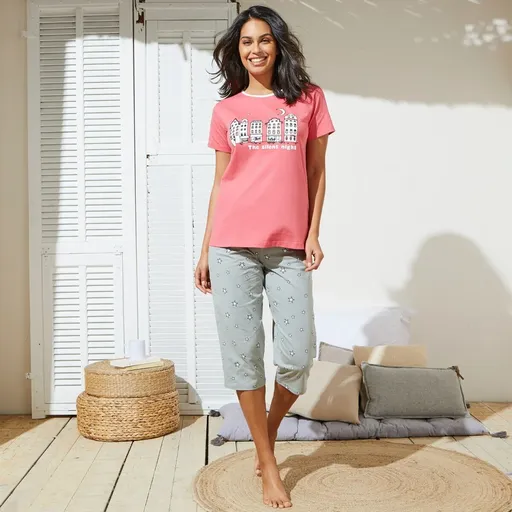 Pyžamo s 3/4 nohavicami, potlač mesto a hviezdy