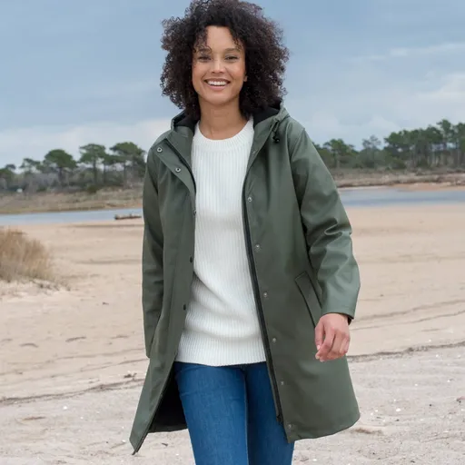 Nepremokavá dlhá bunda s fleecovou podšívkou, z recyklovaného polyesteru