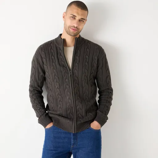 Sveter so stojačikom na zips a vrkočovým vzorom