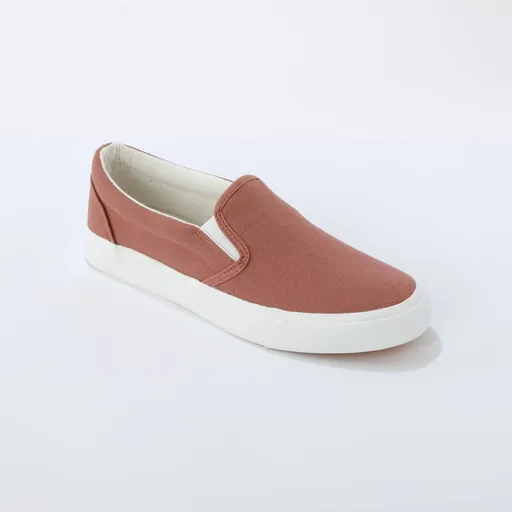 Plátené slip on tenisky