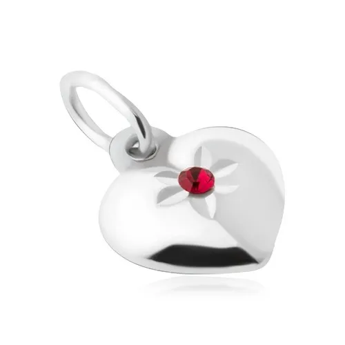 Prívesok - súmerné vypuklé srdce, červený kamienok, striebro 925