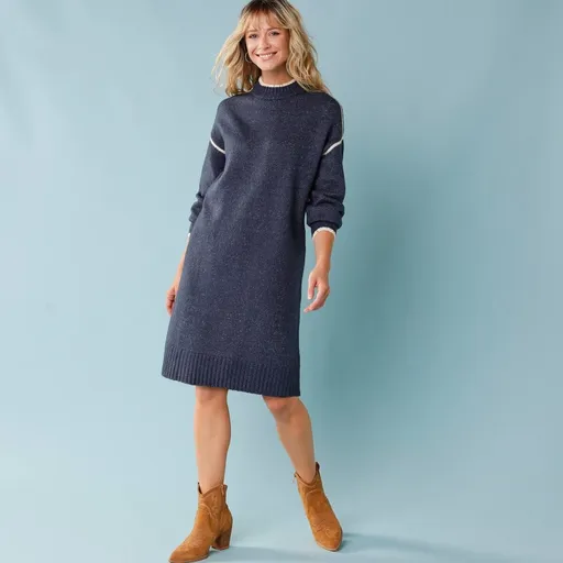 Pulóvrové šaty s kontrastnými prúžkami, pre nižšiu postavu