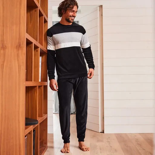 Velúrové trojfarebné pyžamo